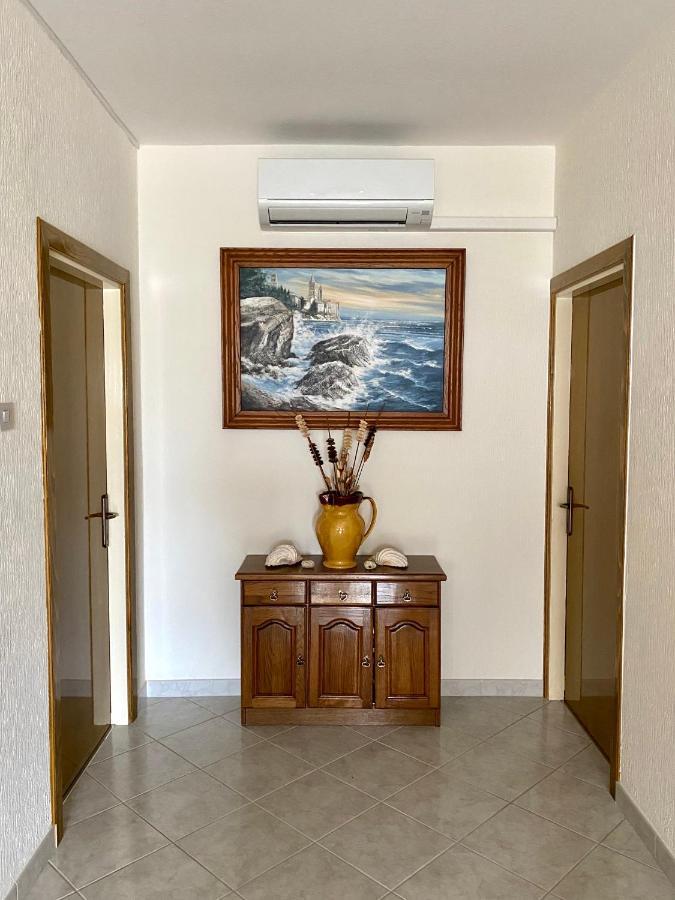 Guesthouse Kurelic Rab Kampor ภายนอก รูปภาพ